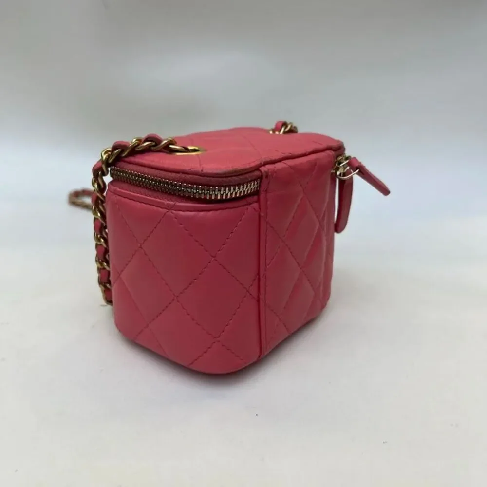 Chanel Women Pre-Loved Bag Very Good Condition